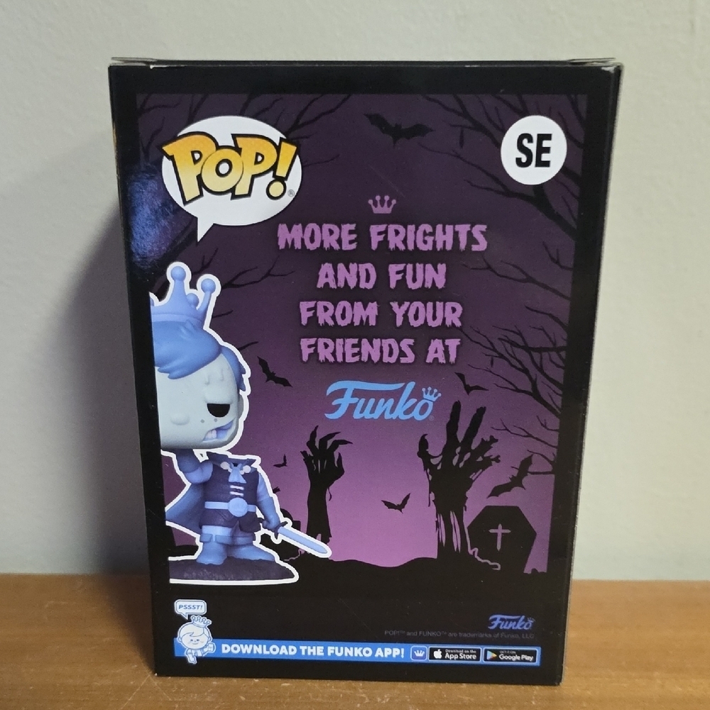 Funko SE Headless Freddy Vinyl Figure in Blue - Picture 3 of 6